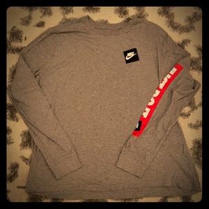 Nike Long Sleeve T-Shirt